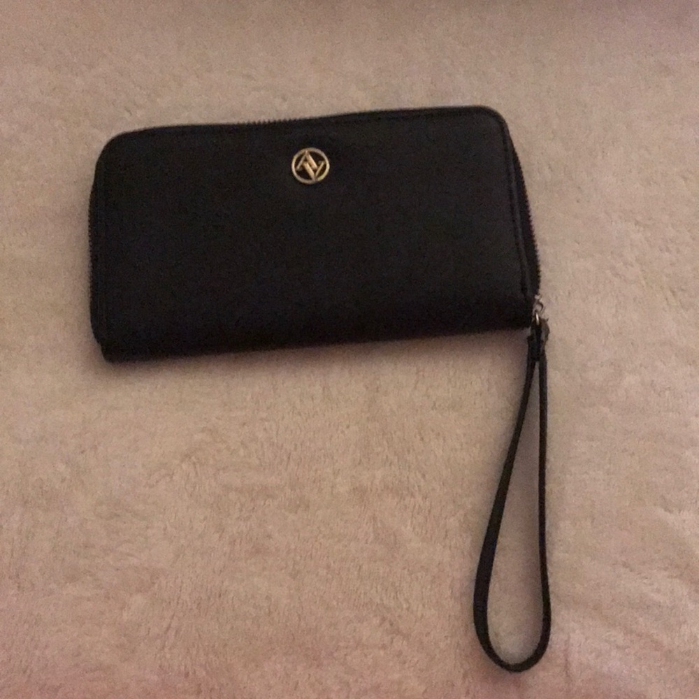 Black Wristlet Wallet